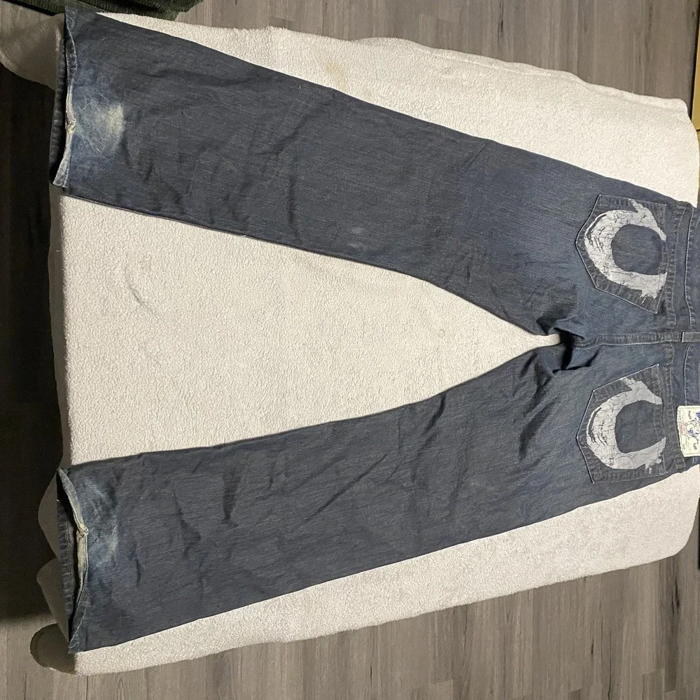 True Religion Straight Jeans Mens 36x34 Painted Logo Pockets Distressed